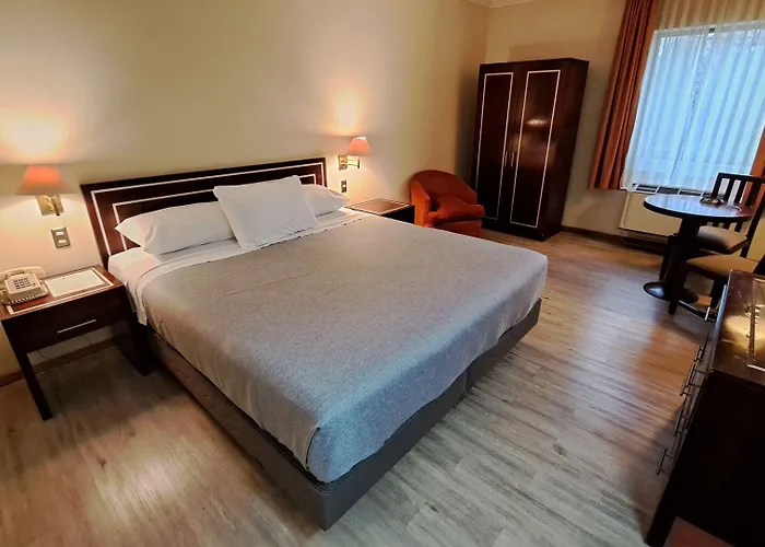 Hotel Diego De Almagro Los Angeles